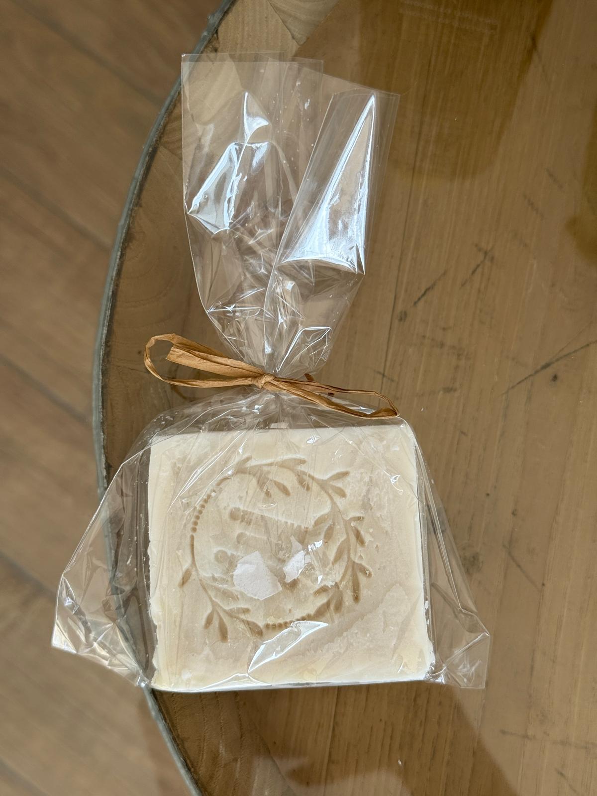 sapone con olio extravergine d'oliva (copia)